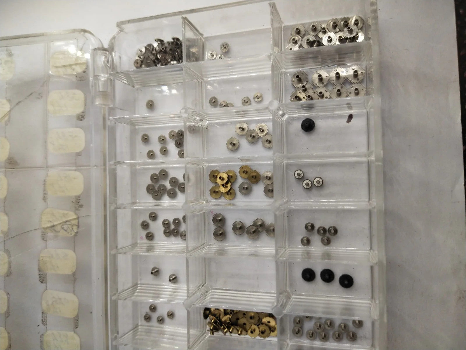 NOS SEIKO hour wheel Part 271 +++ Price from 25 to 40 per piece