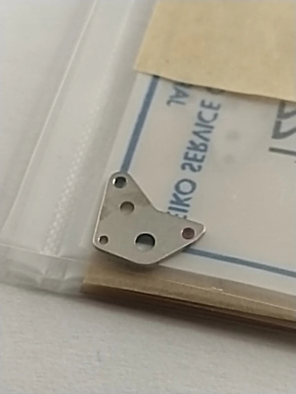 ORIGINAL SEIKO PARTS / Senter Wheel Pridge / Part . 122 300