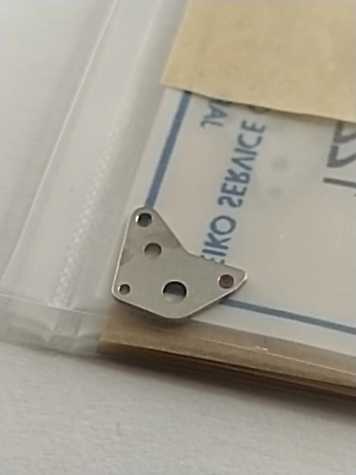 ORIGINAL SEIKO PARTS / Senter Wheel Pridge / Part . 122 300