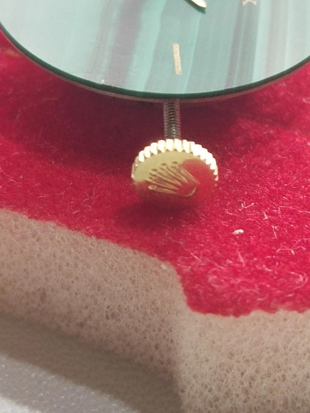 Rolex movement Cal 1400 With Malachite Dial /hands/ gold crown/ Full work /used
