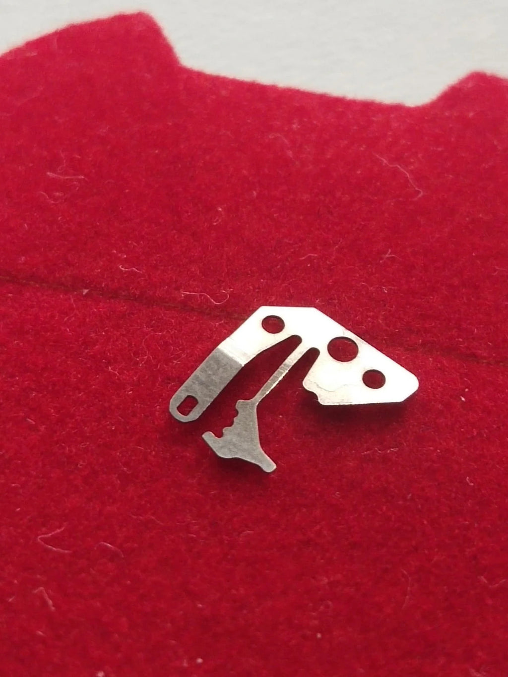 Seiko Part. 388 765 Sitting lever Spring Cal.8122A/5y13A/9123A/5219A/(1pc