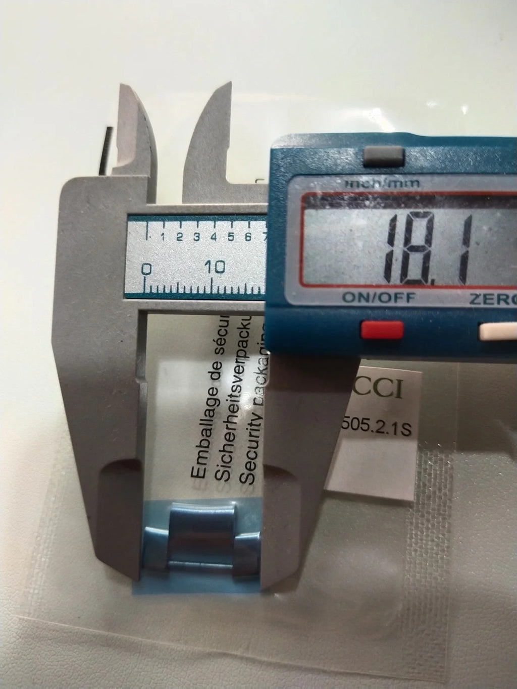 GUCCI Original / Link Steel color / Part No. 163.8505.2.1 S / 18m.m