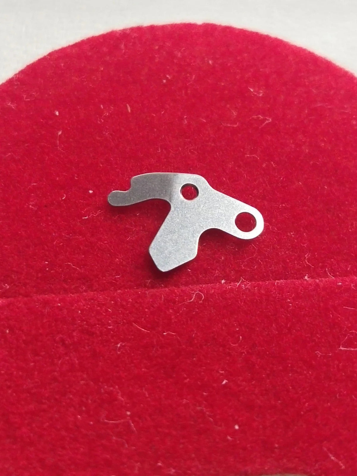 Seiko Part. 388 003 Sitting lever Spring Cal.7002A/05A/06A/09A/19A (1pc