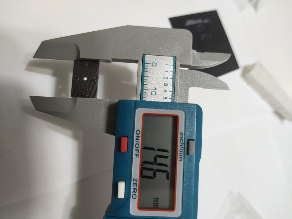 GUCCI Original / Dail /gray color   / Part No. YDA05034/  