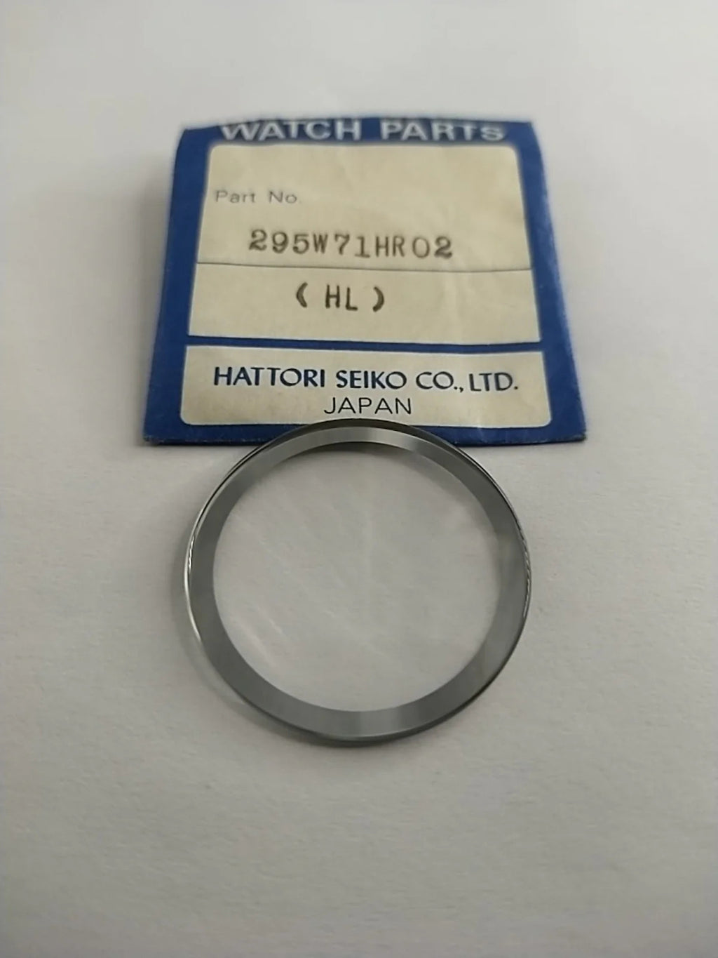 New Old Stok original Seiko glass 295W71HR02