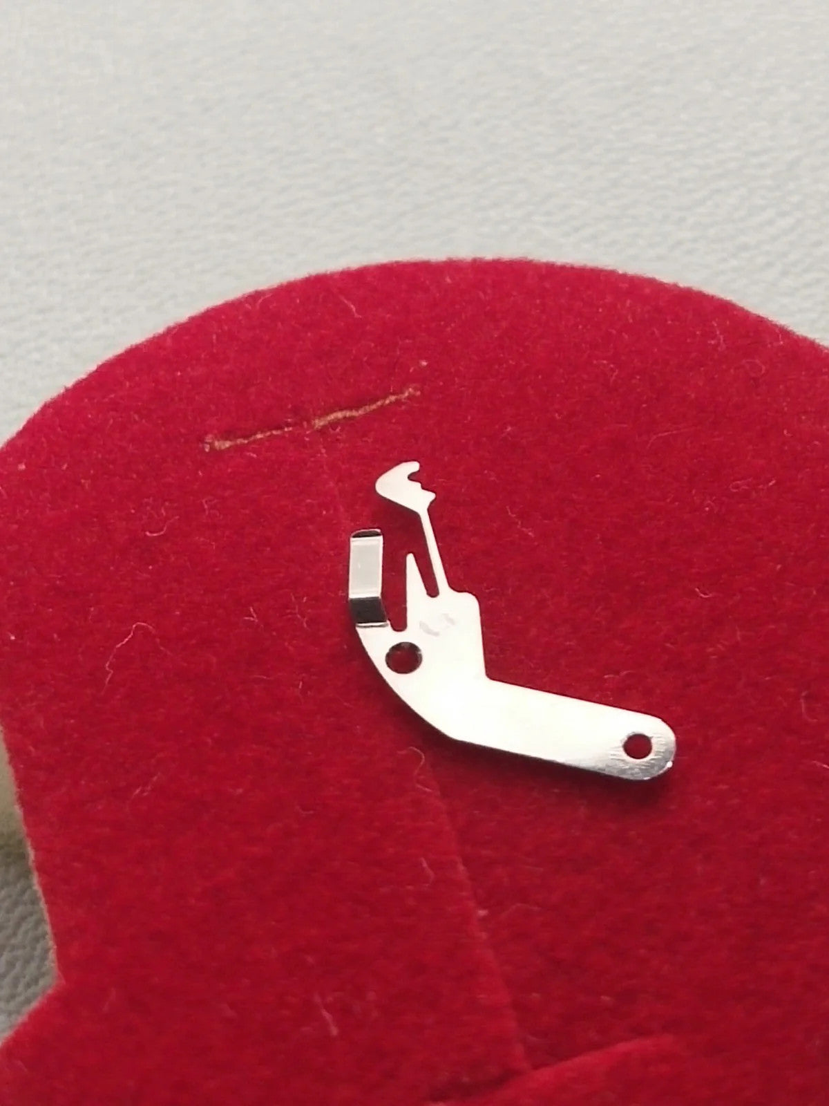 Seiko Part. 388 223 Sitting lever Spring /Cal.2206A/(1pc