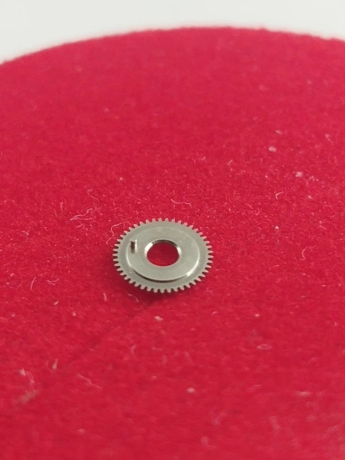 NOS Seiko Date Draiving wheel Parts 802 013 / 1 Pc