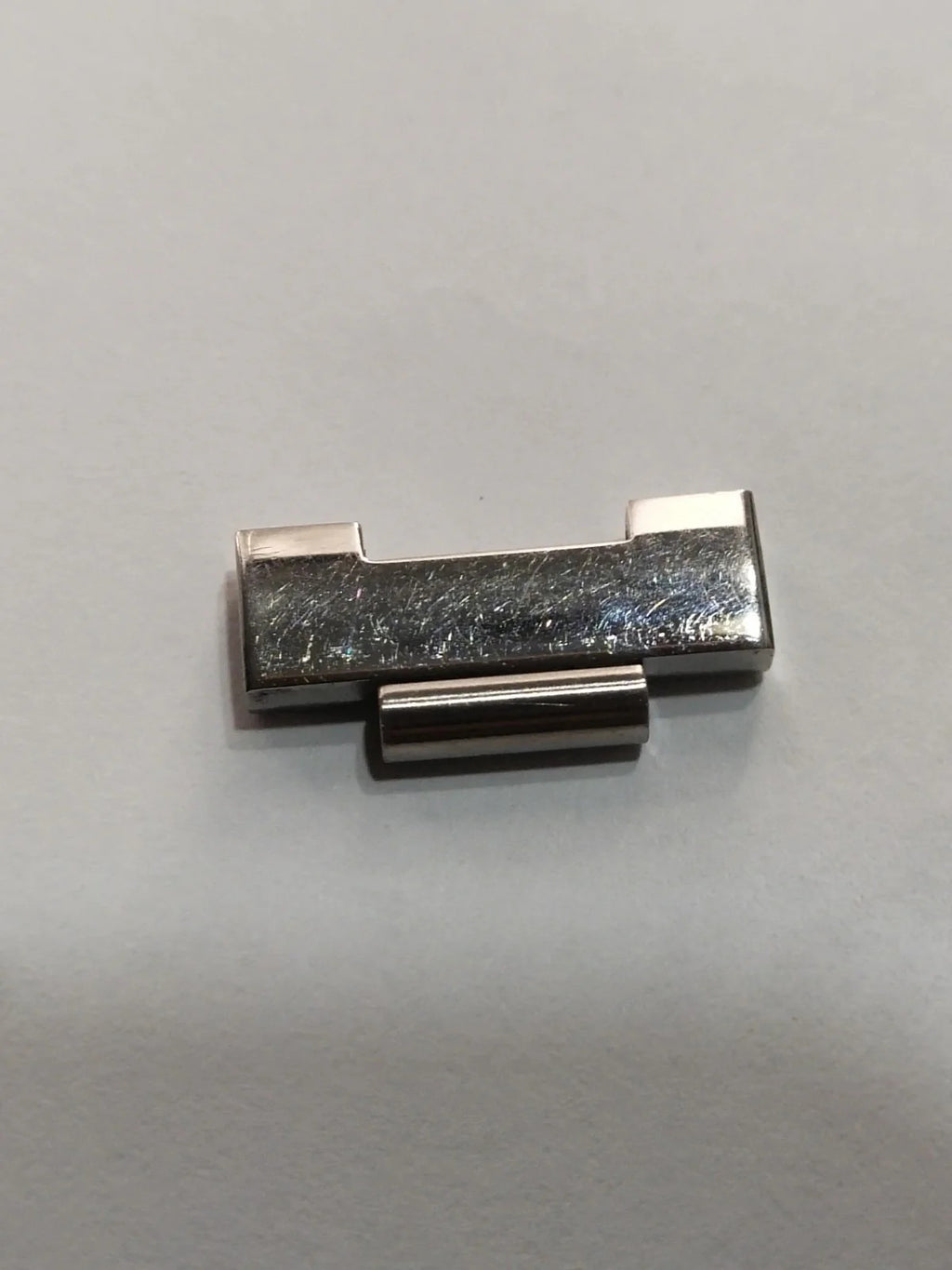 Original Gucci Steel LINK 18mm/ Price for one piece