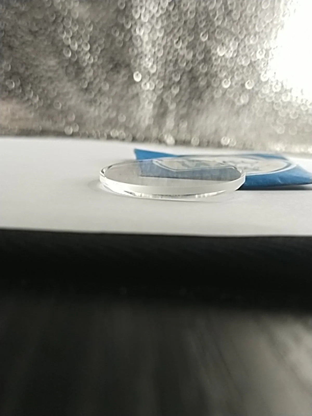 New Old Stok original Seiko glass 305W12GN