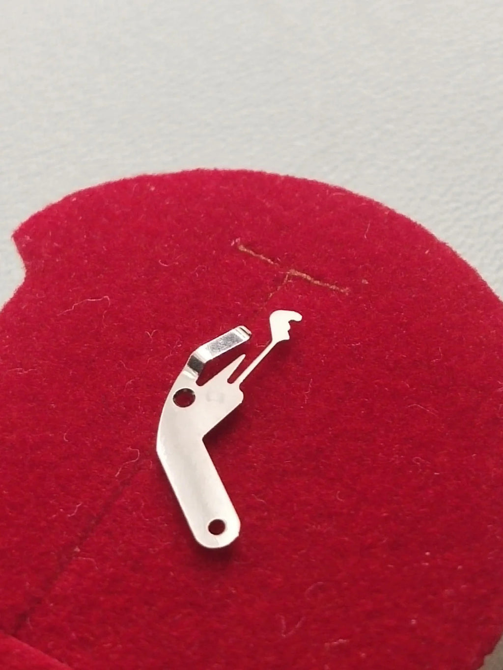 Seiko Part. 388 223 Sitting lever Spring /Cal.2206A/(1pc