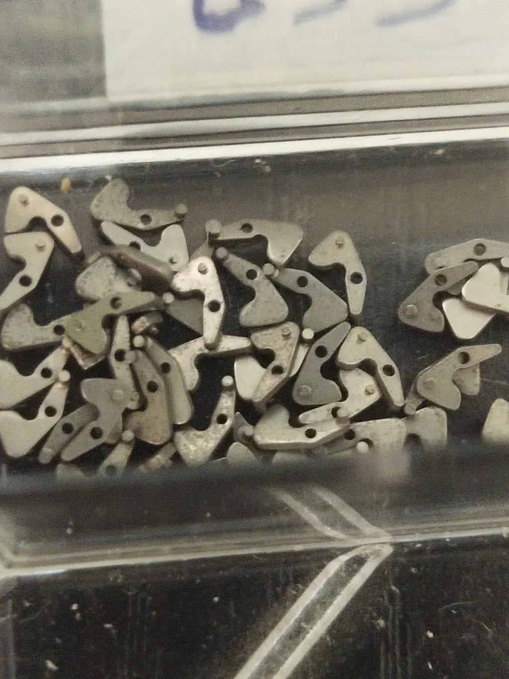 NOS SEIKO PARTS / Sitting lever/ Part . 383 110/Cal. 1104A/1100A /1Pc