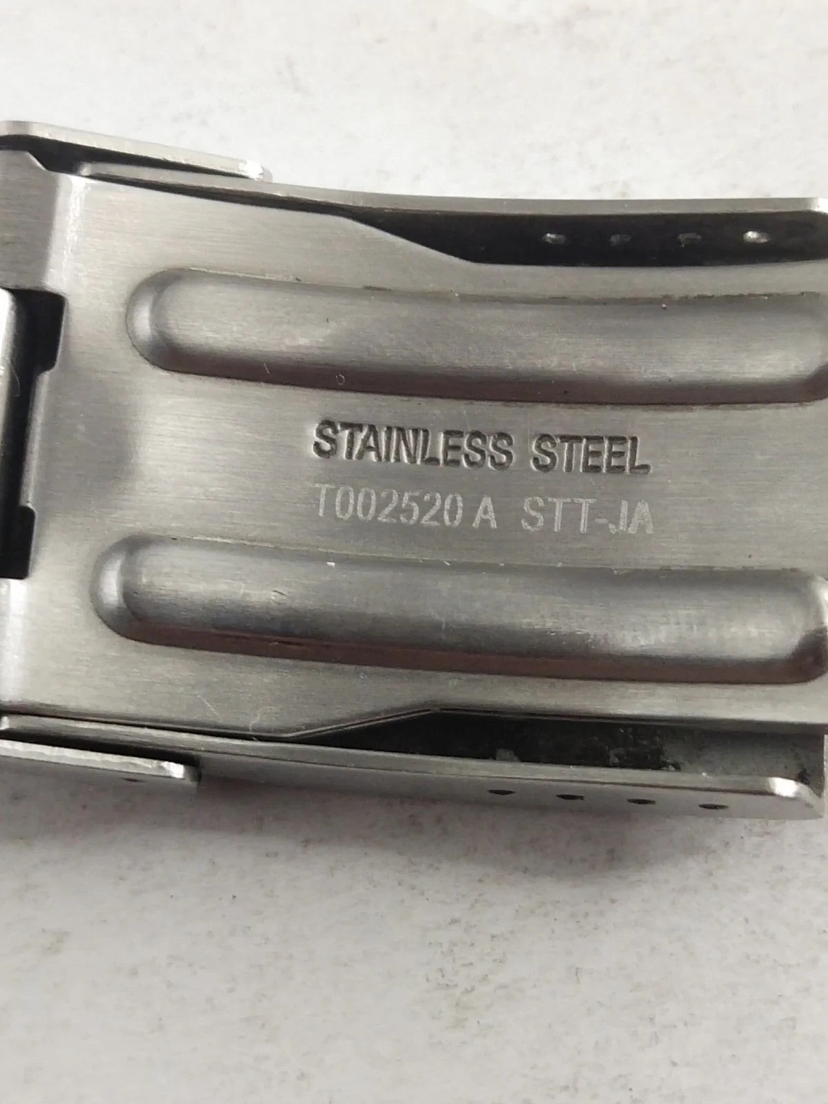 Original Tissot Clasp / 20 MM Model PRC 200 /used