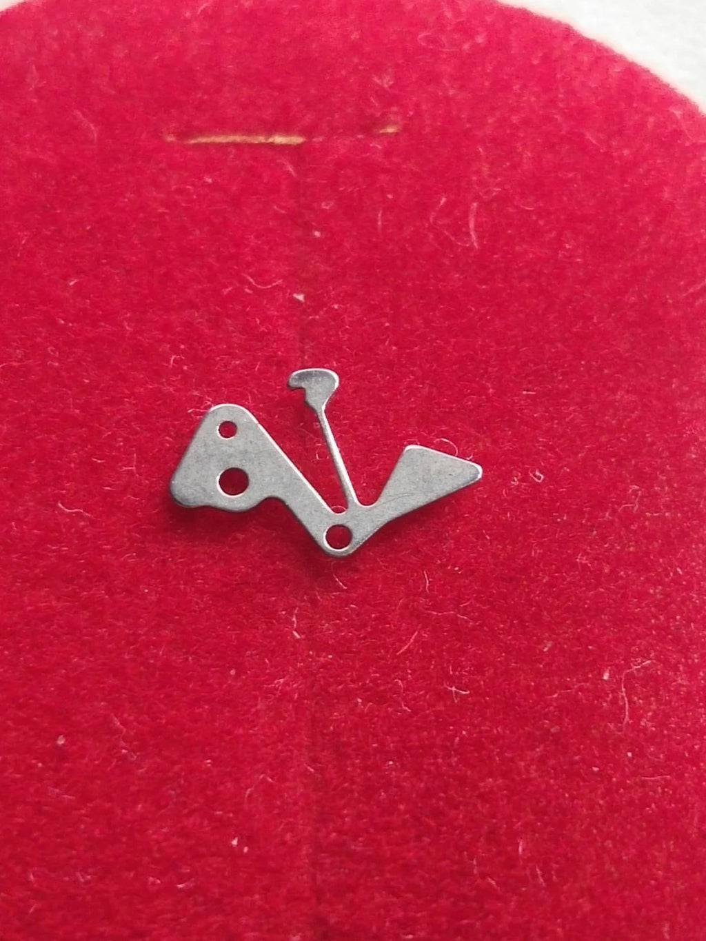 Seiko Part. 388 220 Sitting lever Spring Cal. 2202A (1pc