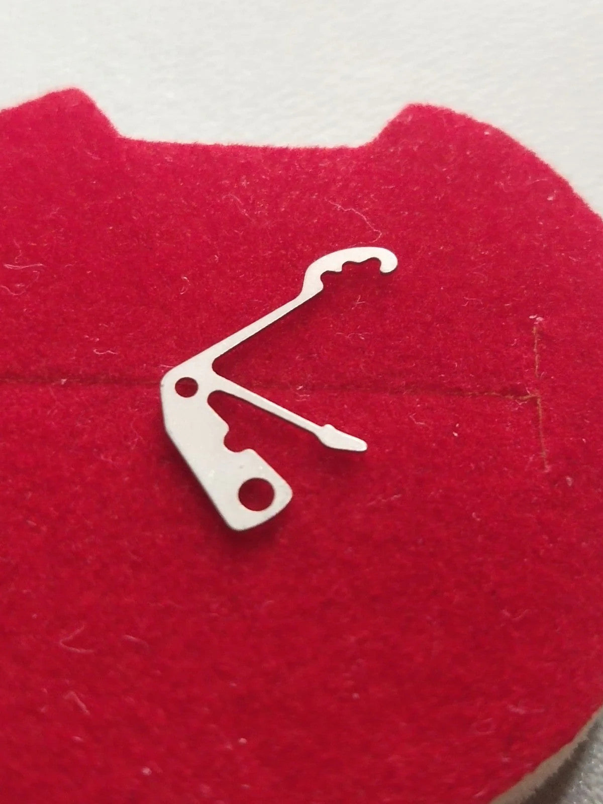 Seiko Part. 388 805 Sitting lever Spring /Cal.4005A/4006A/(1pc