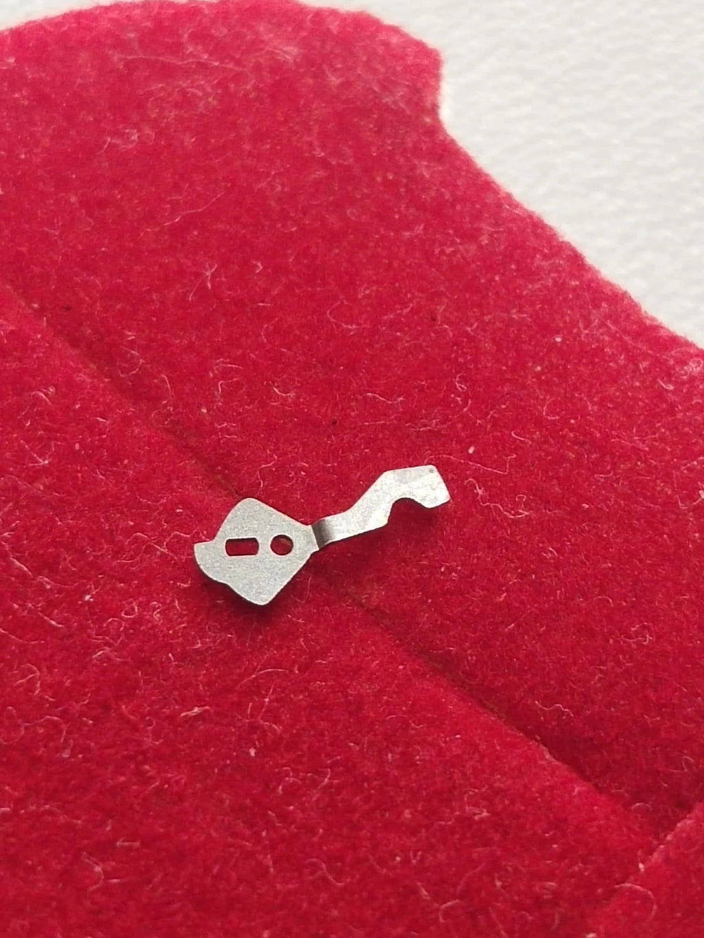 NOS Seiko Parts 972 610/Cal. 6139A /6106C/6119C(1pc