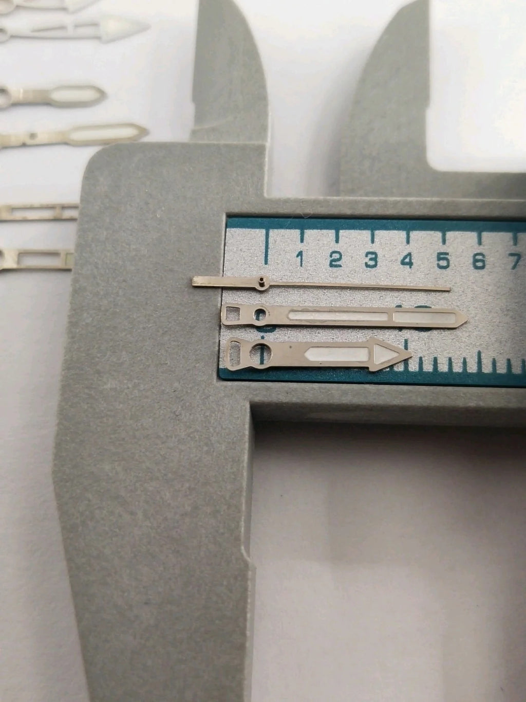 NOS Hand set for G10 211/212/711 _CK_S.A_TISO..Several models Price for on set