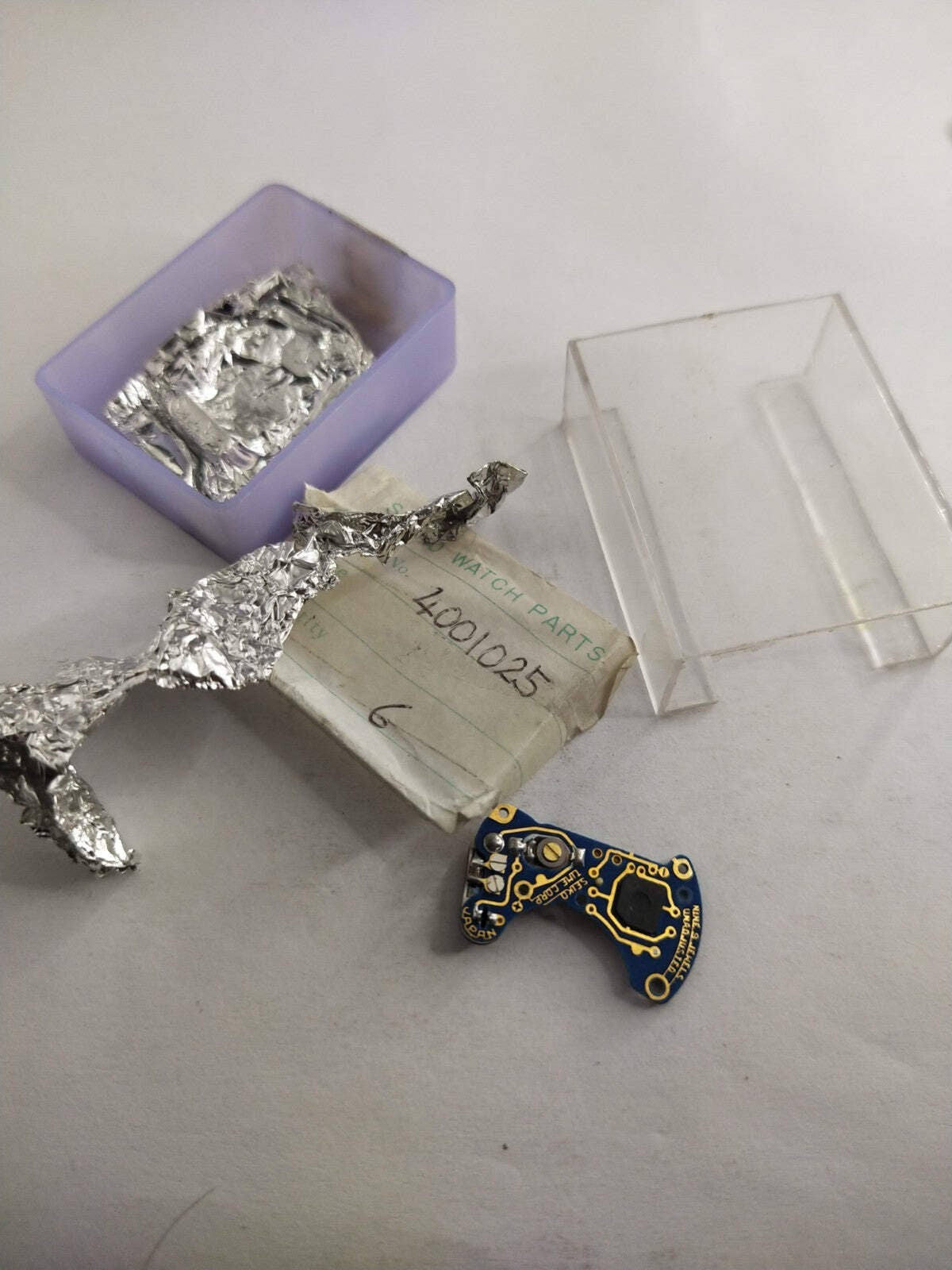 NOS Seiko circuit/Cal 0841A/42A/43A/ part . 4001 025 /Price for one piece