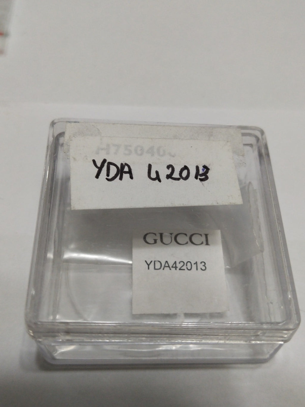 GUCCI Original /Crystal / Part No. YDA 42013 /0.7 Thickness 