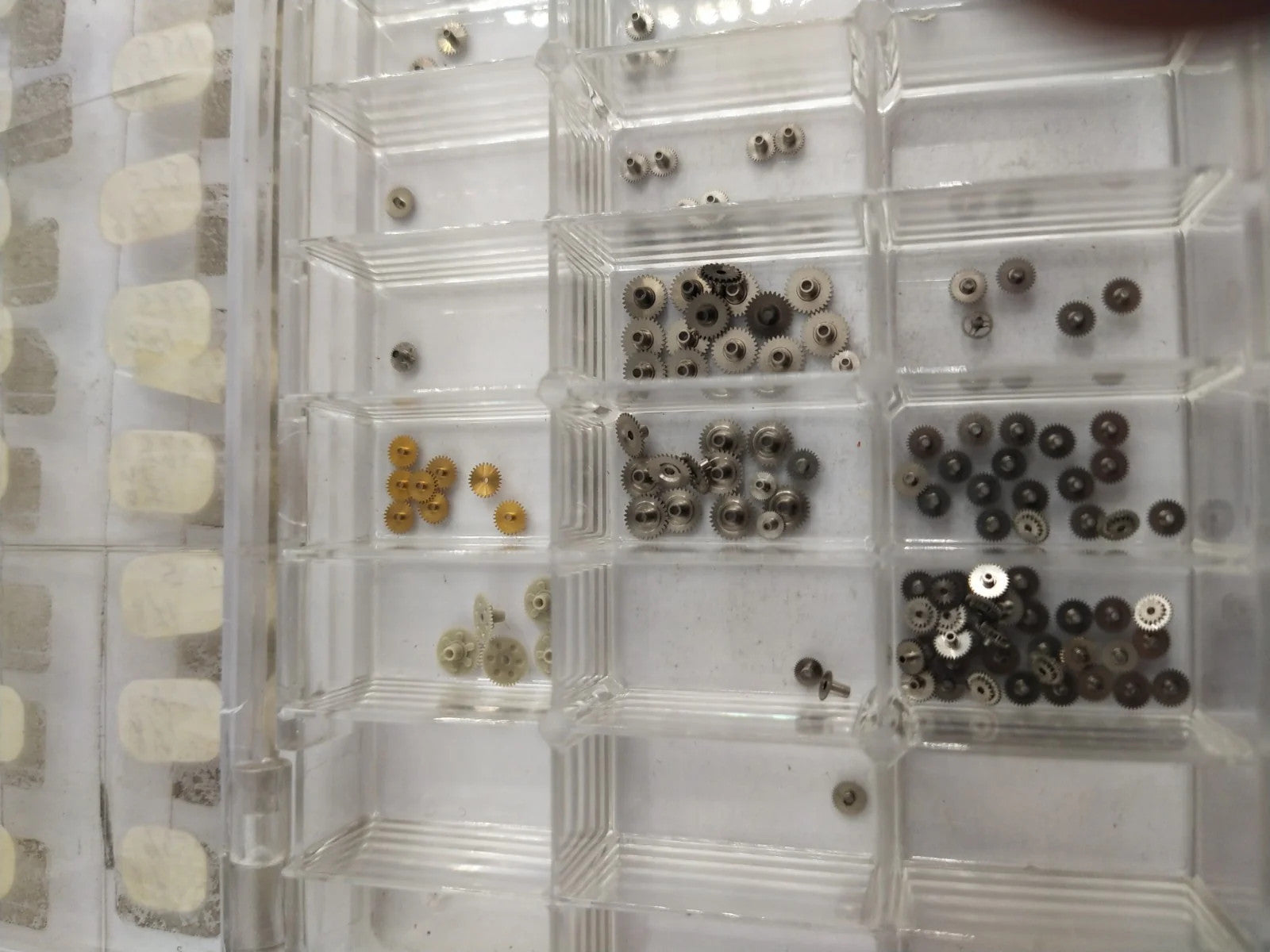 NOS SEIKO hour wheel Part 271 +++ Price from 25 to 40 per piece