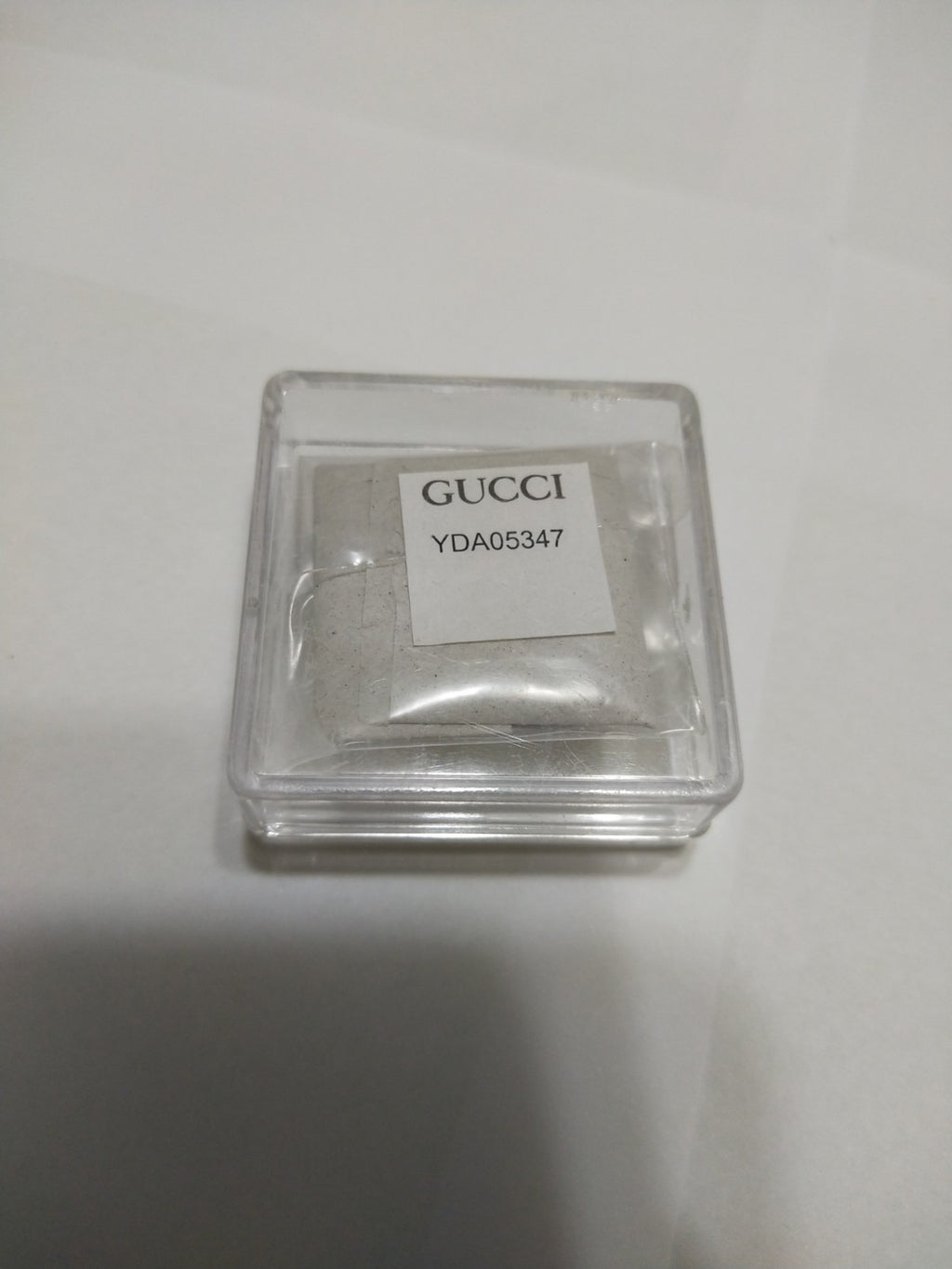 GUCCI Original / Dail diamond/ Part No. YD05347 / Black color 