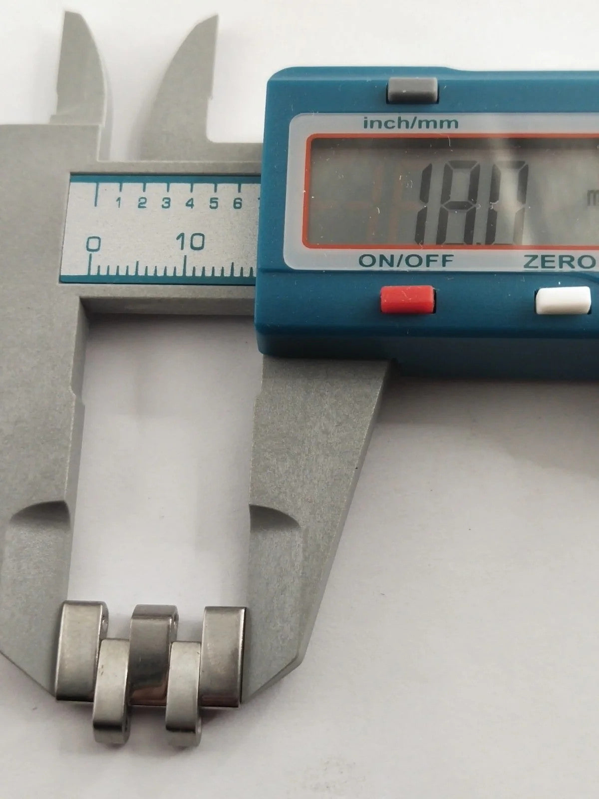 Original Tissot Link PRC 200 / 18 MM