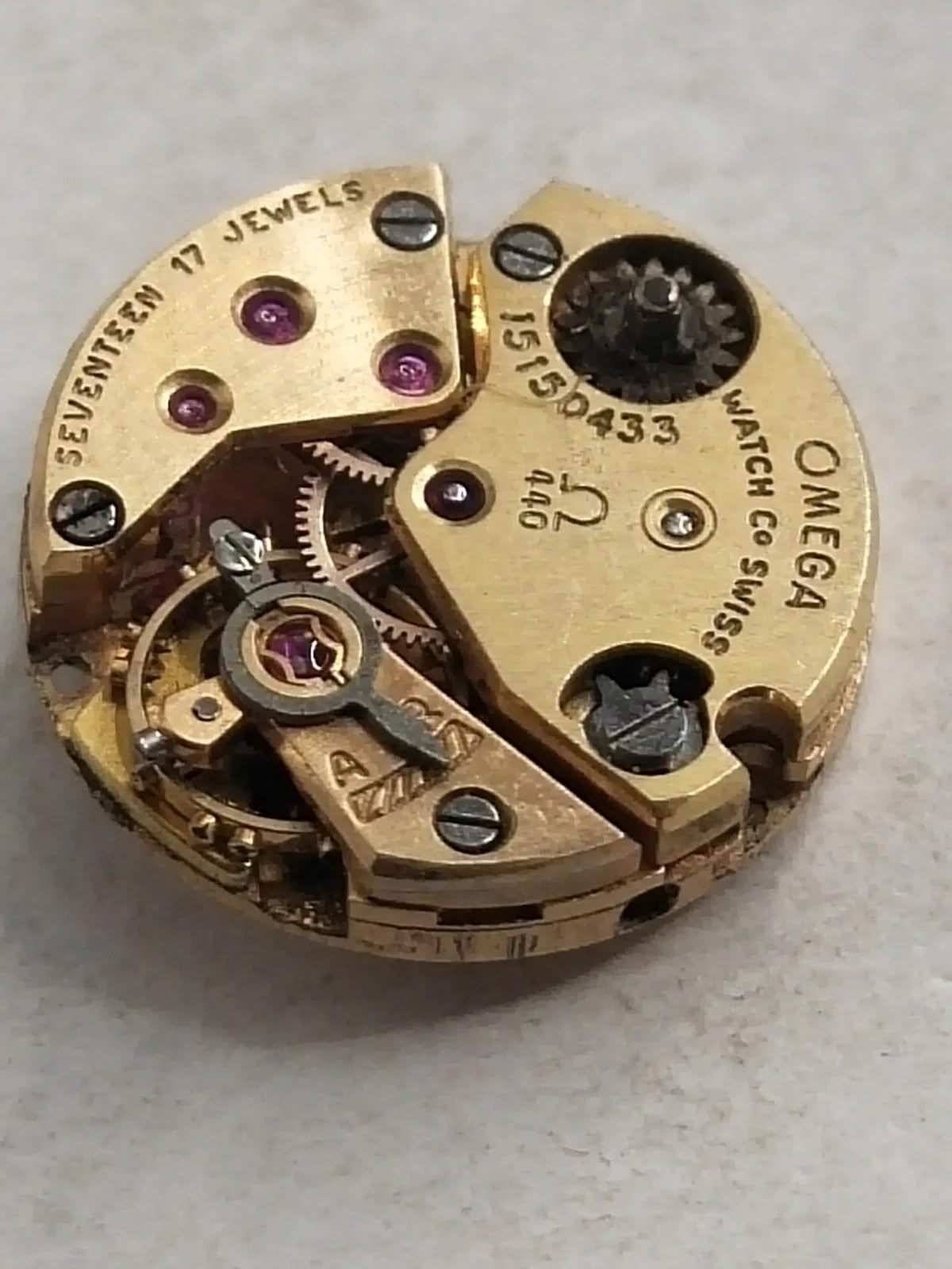 Omega 404 movement for spare parts / used / read description good