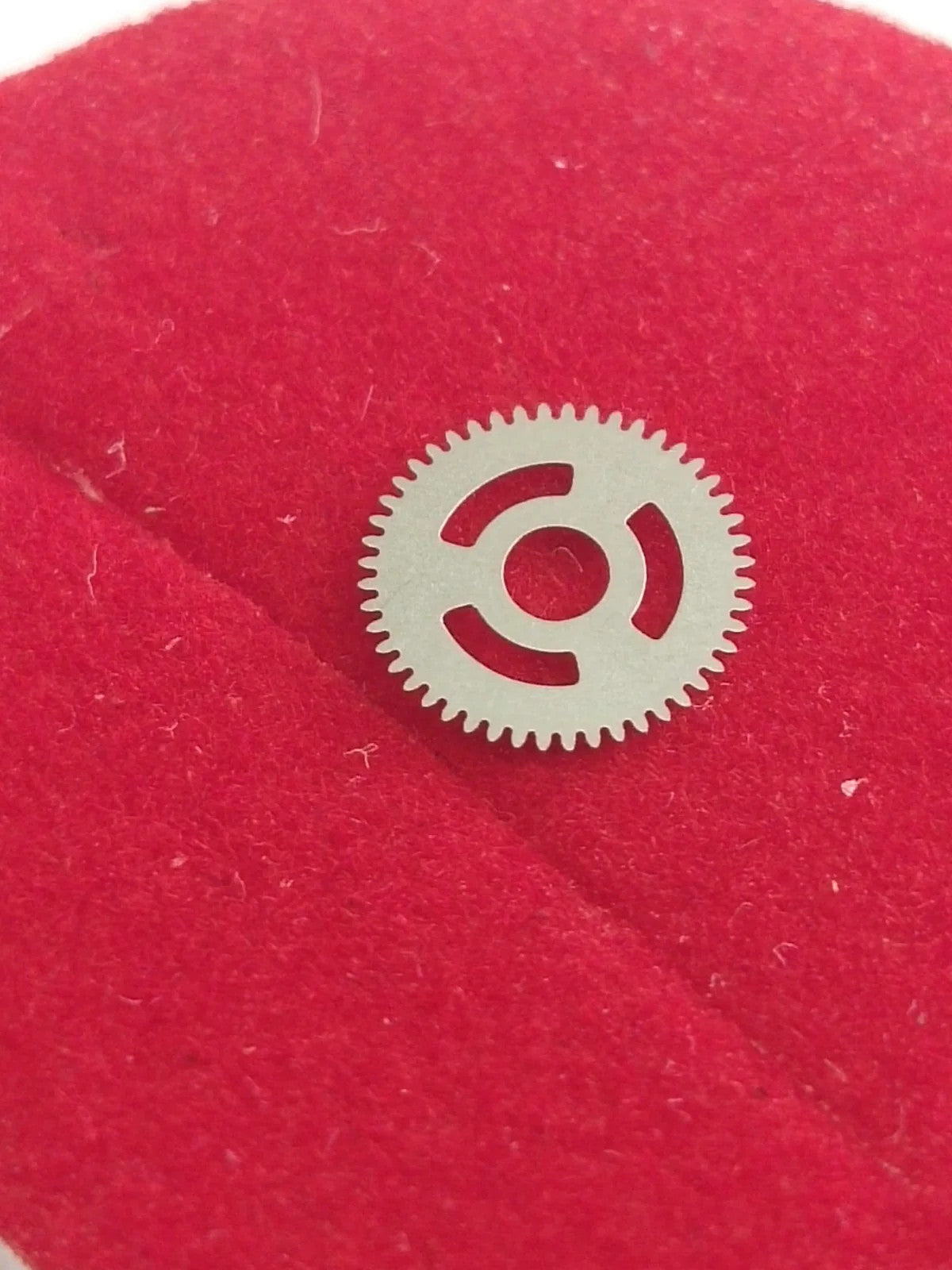 NOS Seiko Date Draiving wheel Parts 802 611 / 1 Pc