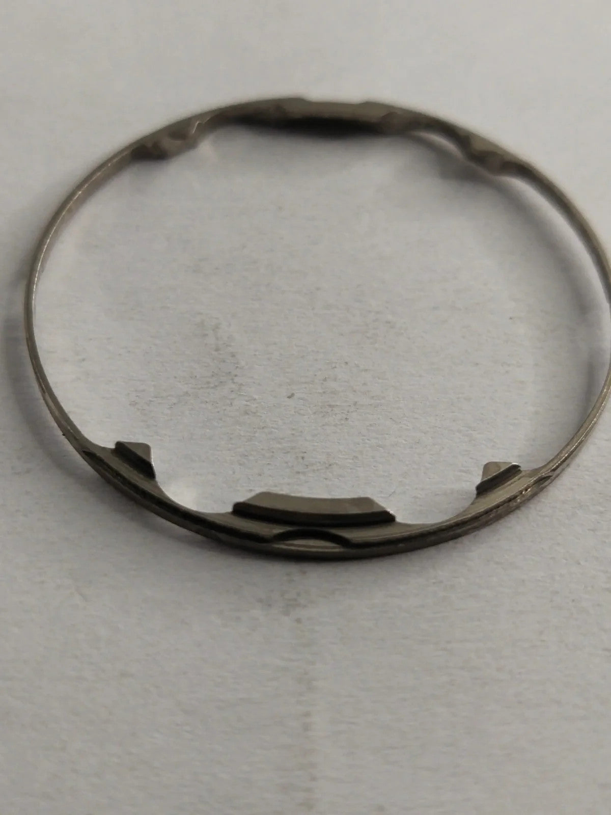 NOS Seiko Part . 8609 9821 / Holdingring For gasket