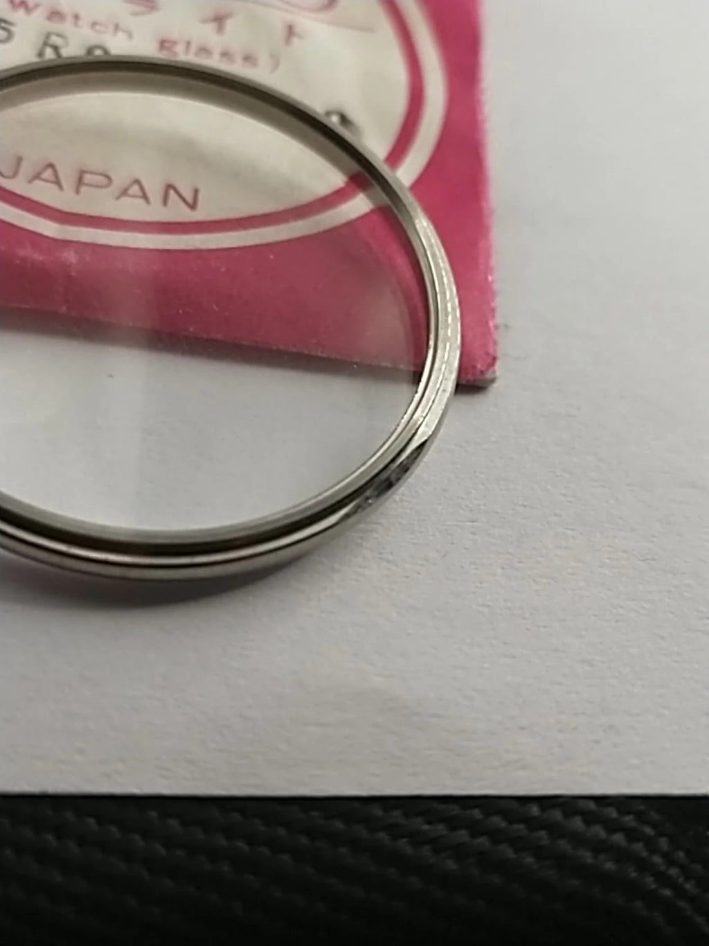 New Old Stok original Seiko glass 295R03GNS