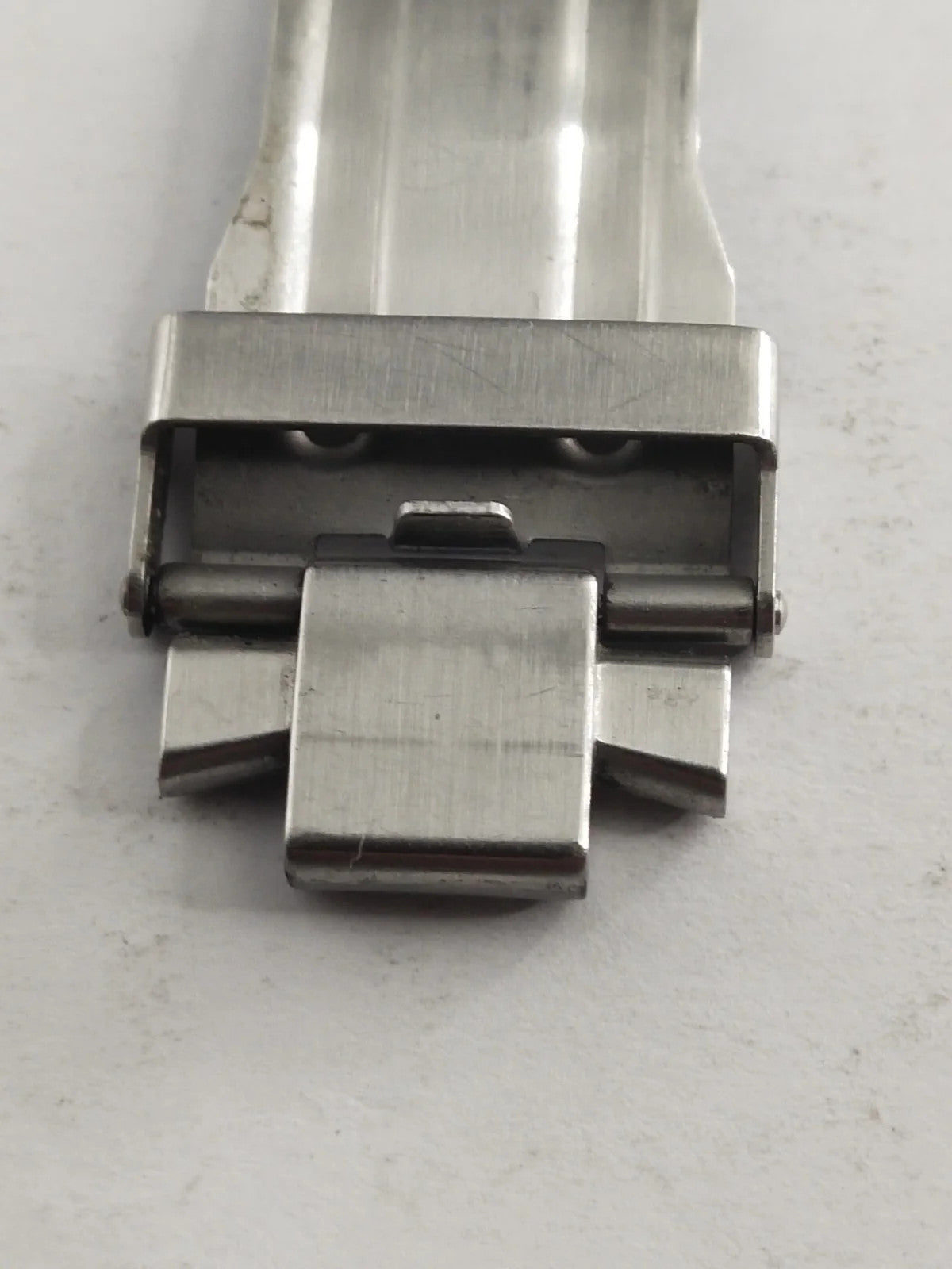 Original Tissot Clasp / 20 MM Model PRC 200 /used