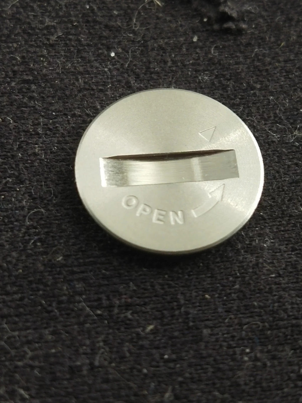 NOS Seiko Part . 8359 9649 Battery Hatch Cover