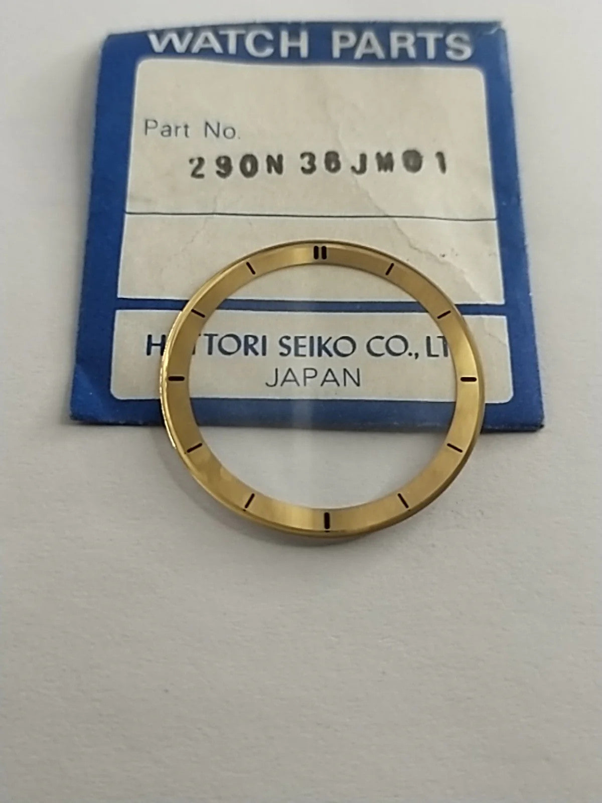 New Old Stok original Seiko glass 290N36JM01