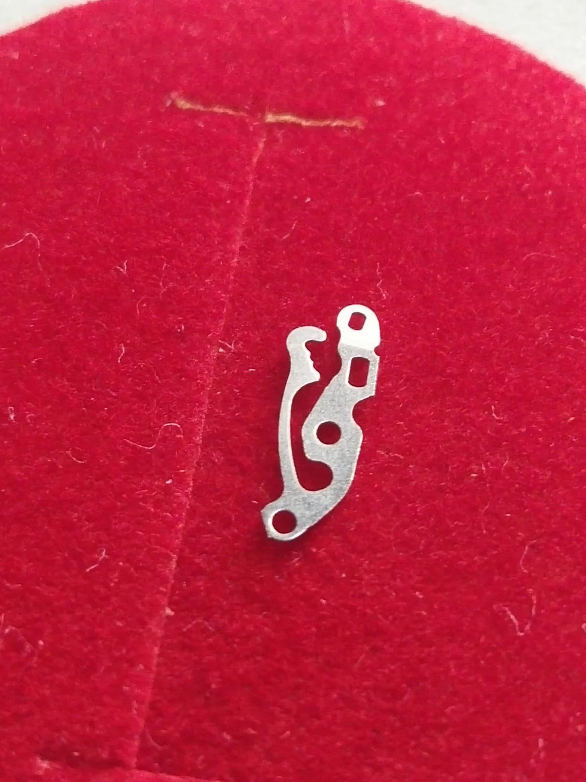 Seiko Part. 388 543 Sitting lever Spring /Cal.3E22A/23A/29A/32A/39A/(1pc