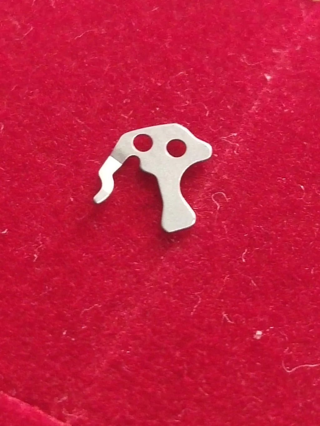 Seiko Part. 388 589 Sitting lever Spring Cal.4110A.B (1pc