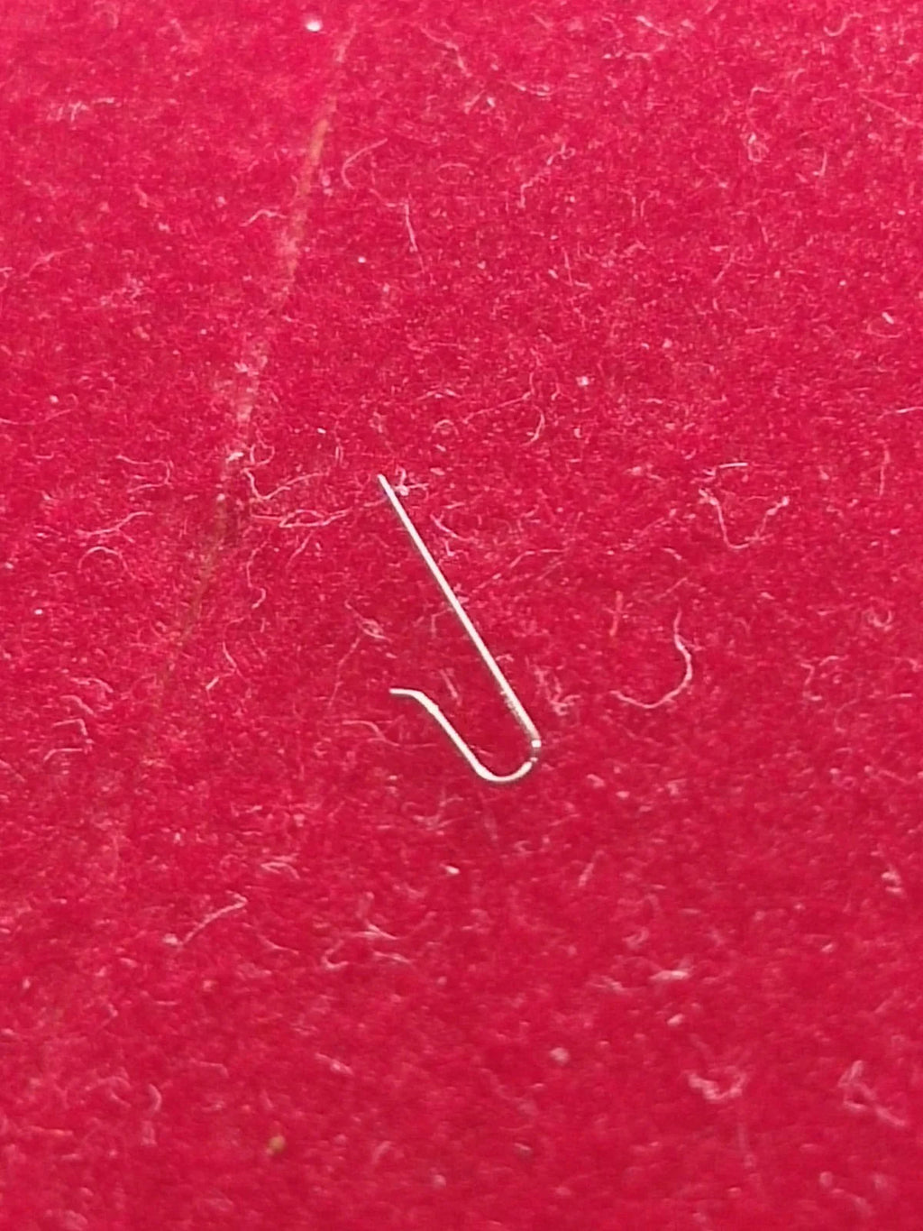 NOS Seiko Parts 687 250 /1pc