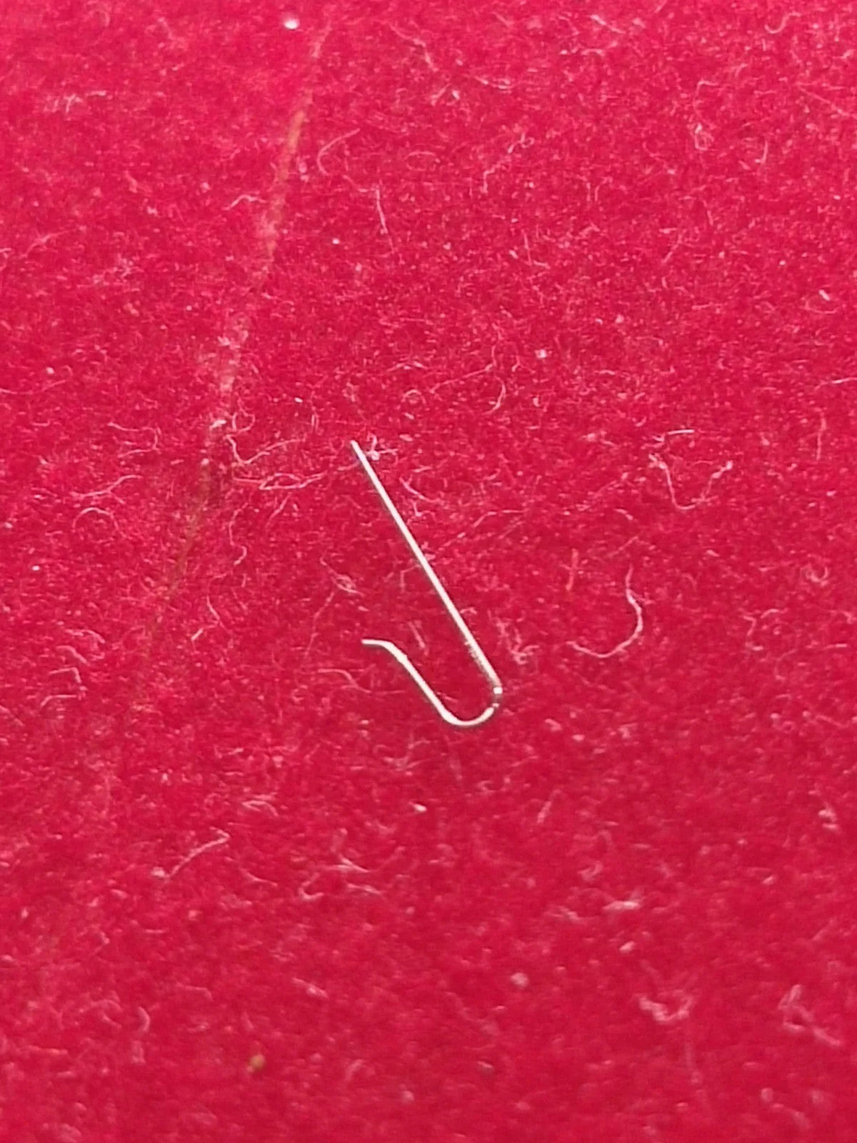 NOS Seiko Parts 687 250 /1pc