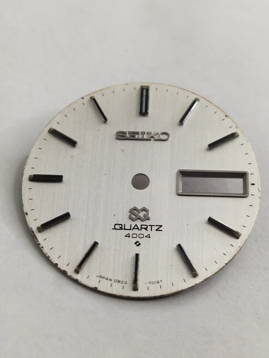 Original Seiko Dial 0903-7019T white color / used