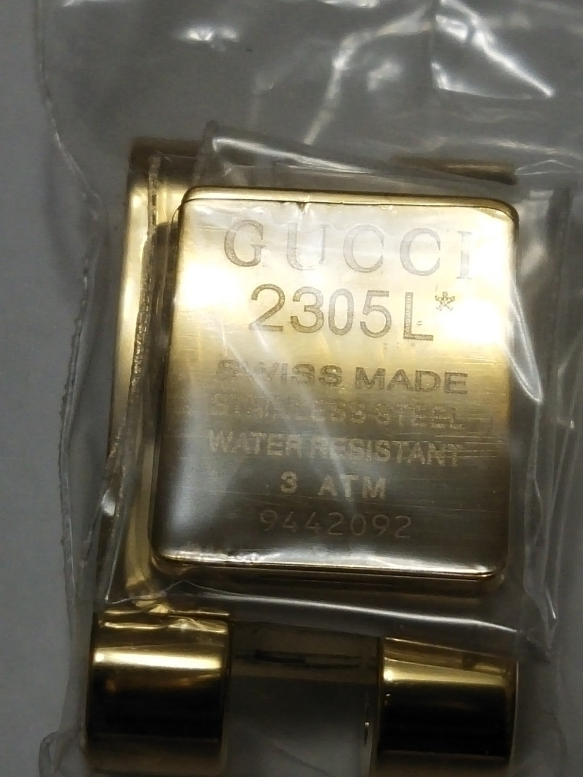 GUCCI Original / Complete Case/ Part No. 103.2305.2.1/ 2305L Gold color 