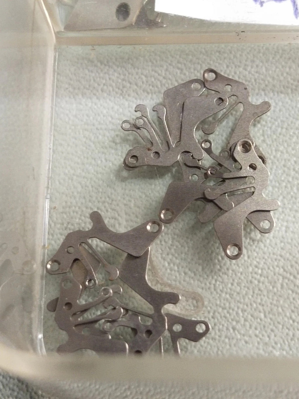 Seiko Part. 386 100 Sitting lever Spring Cal. 10C (1pc