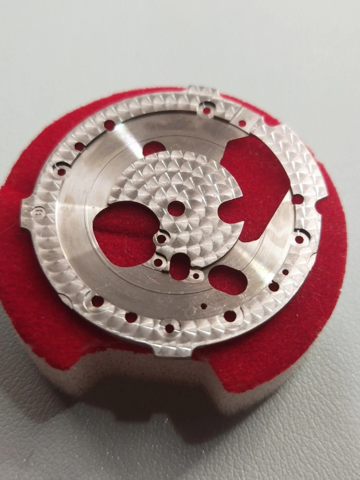 Rolex 3235/3255/3285 600 / Date indicator Siting/code B /Genuine parts
