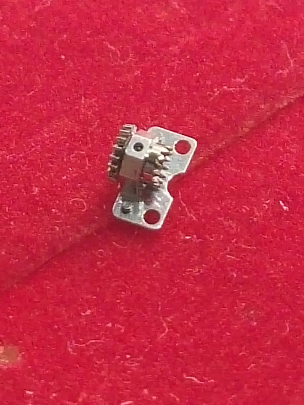 Rolex Cal./9001 204 / Winding Pinion /Genuine parts