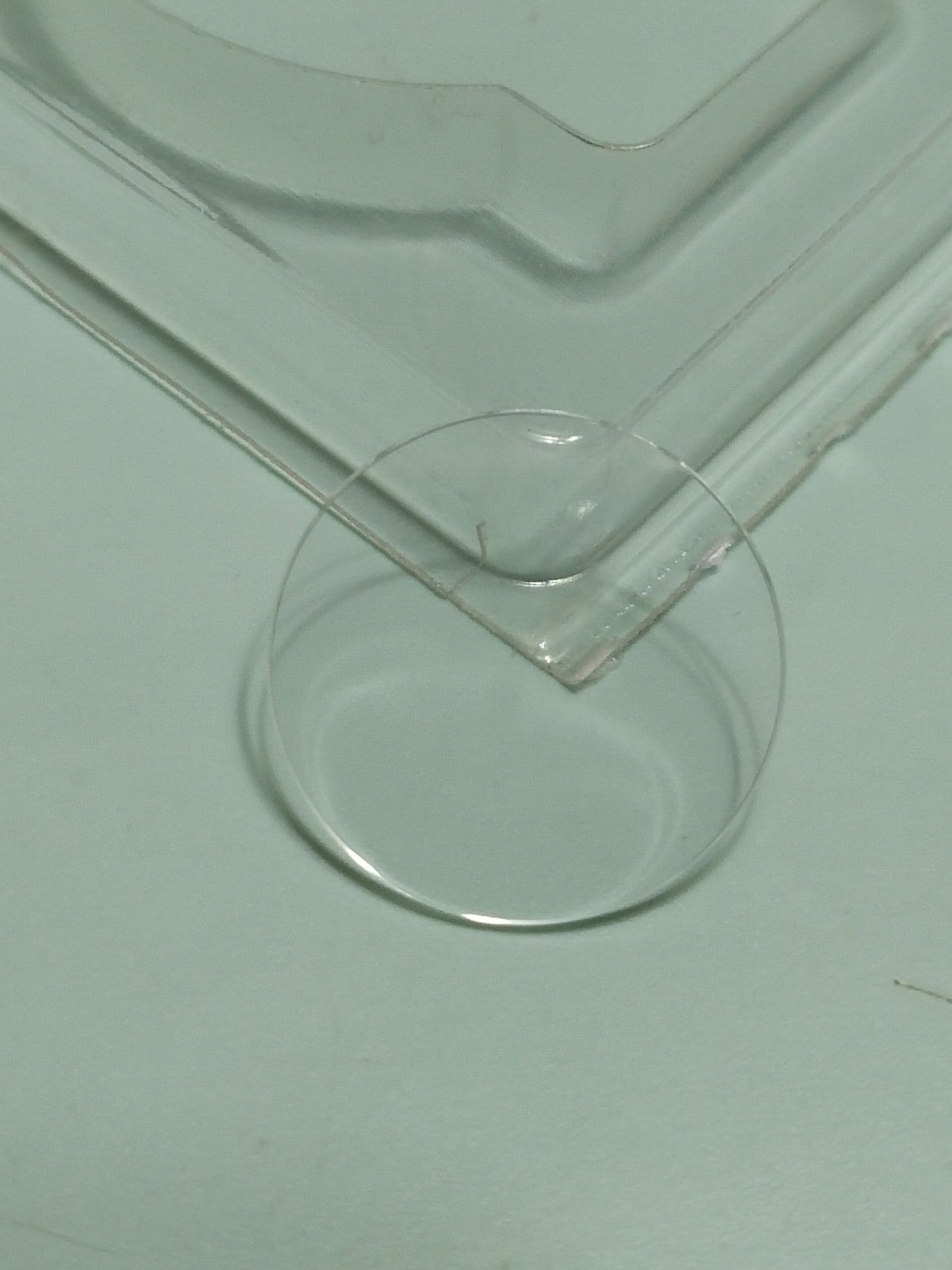 GUCCI Original /Crystal / Part No. 111.05 /0.7 Thickness 