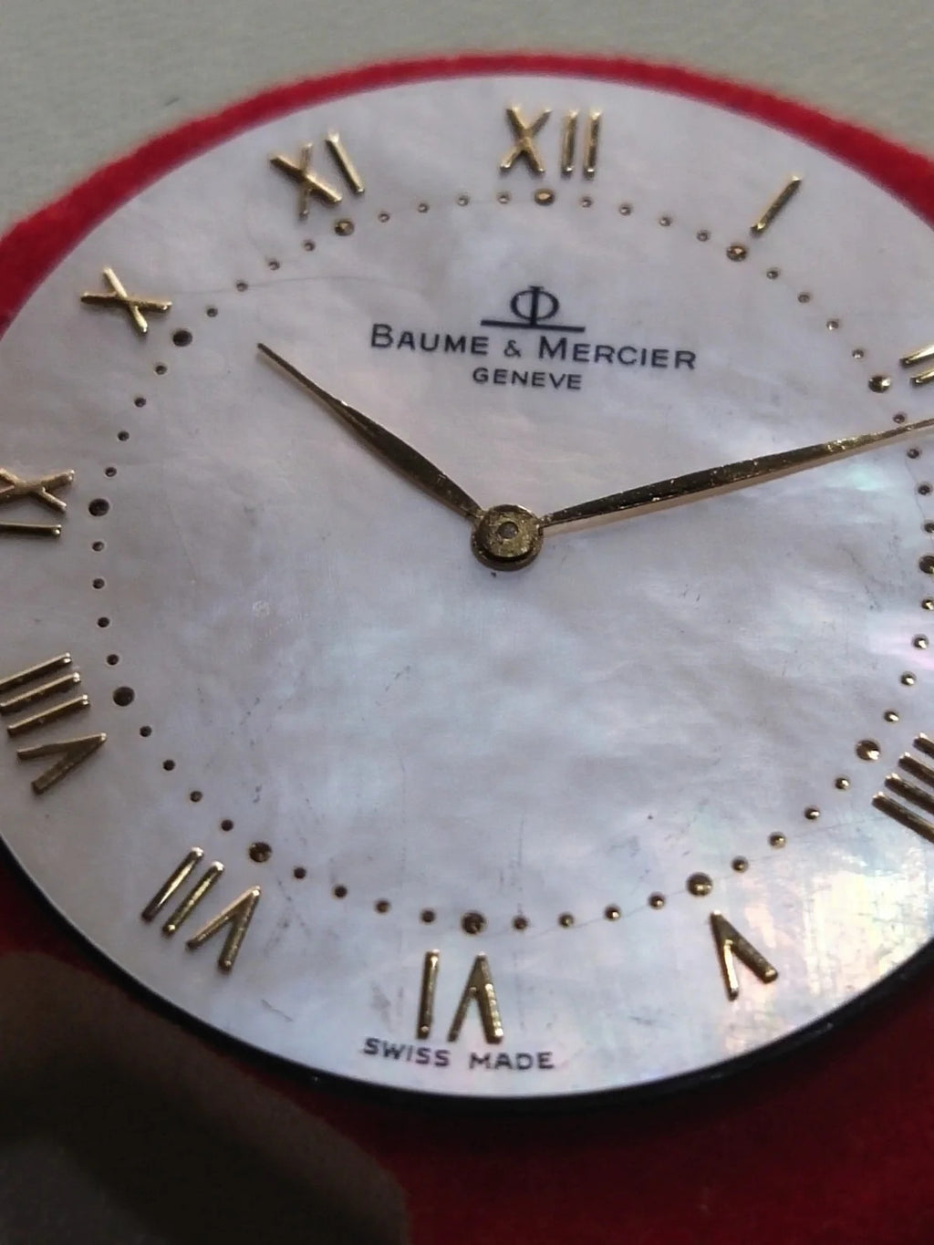 movement/ Dial seashll BAUME MERCIER ETA 210 001/ Corona/ hands Full work /used