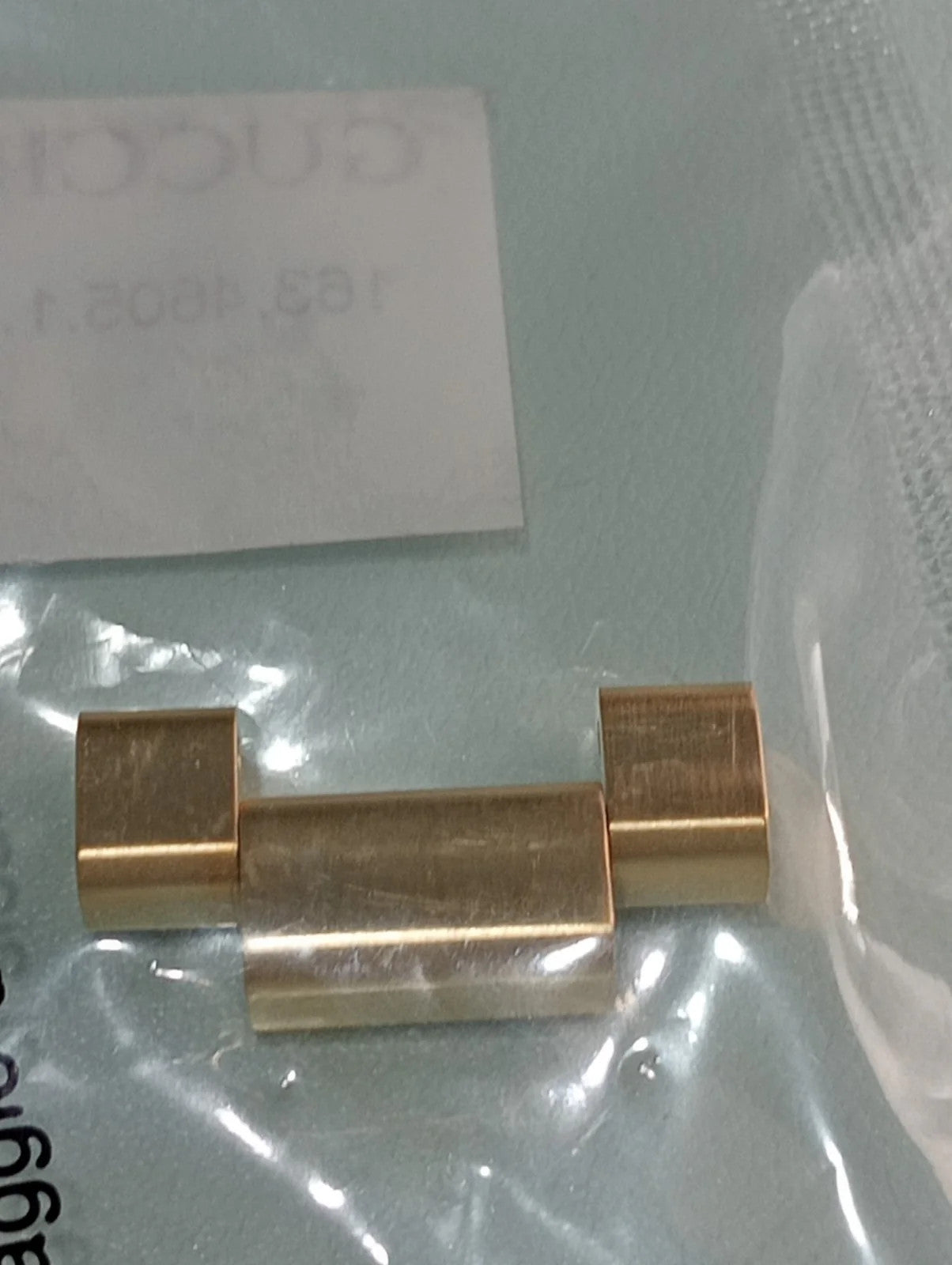 GUCCI Original / Link golden color / Part No. 163.4605.1.1 / 22m.m