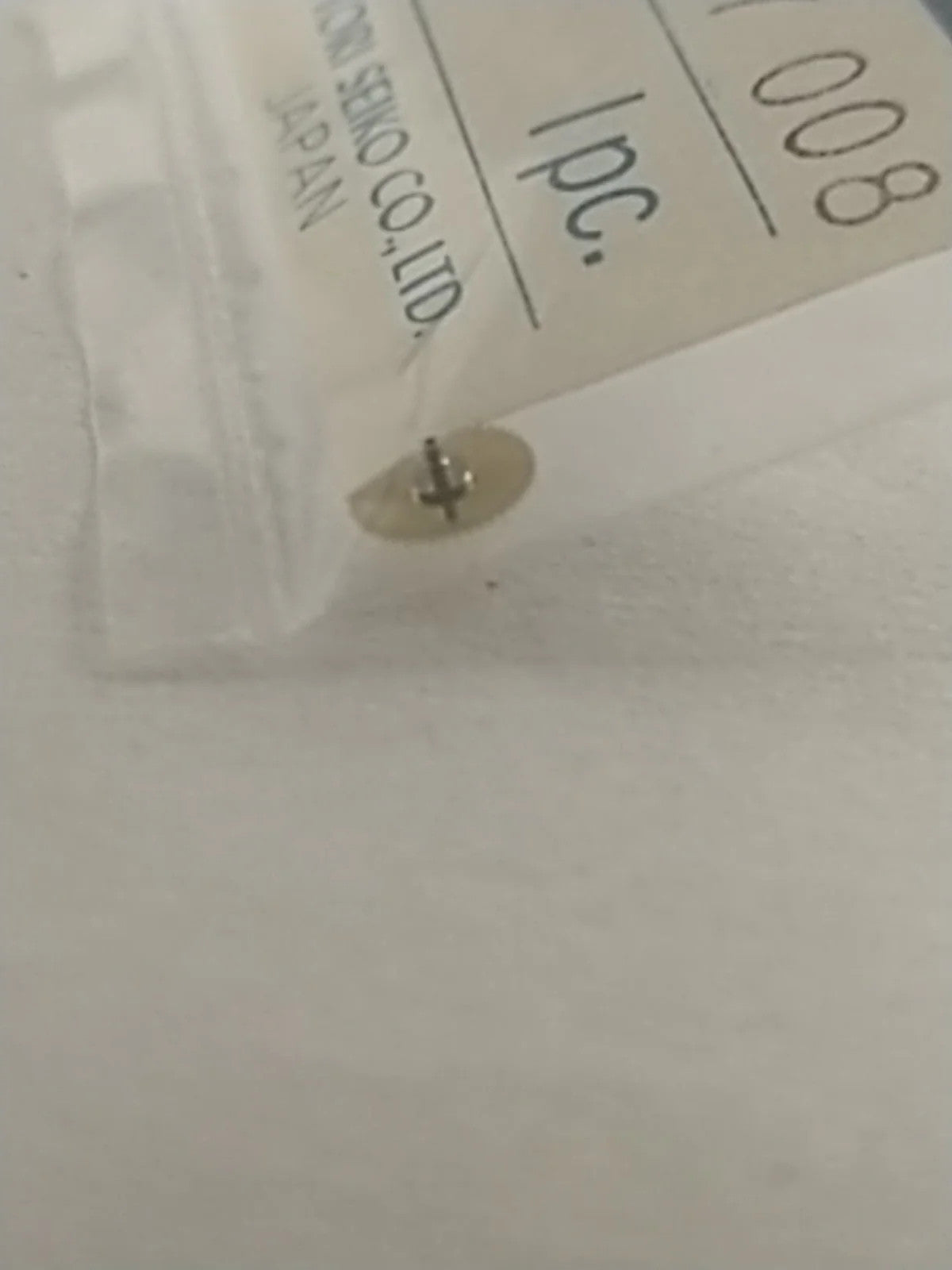 ORIGINAL SEIKO QUARTZ/ Part 157 008