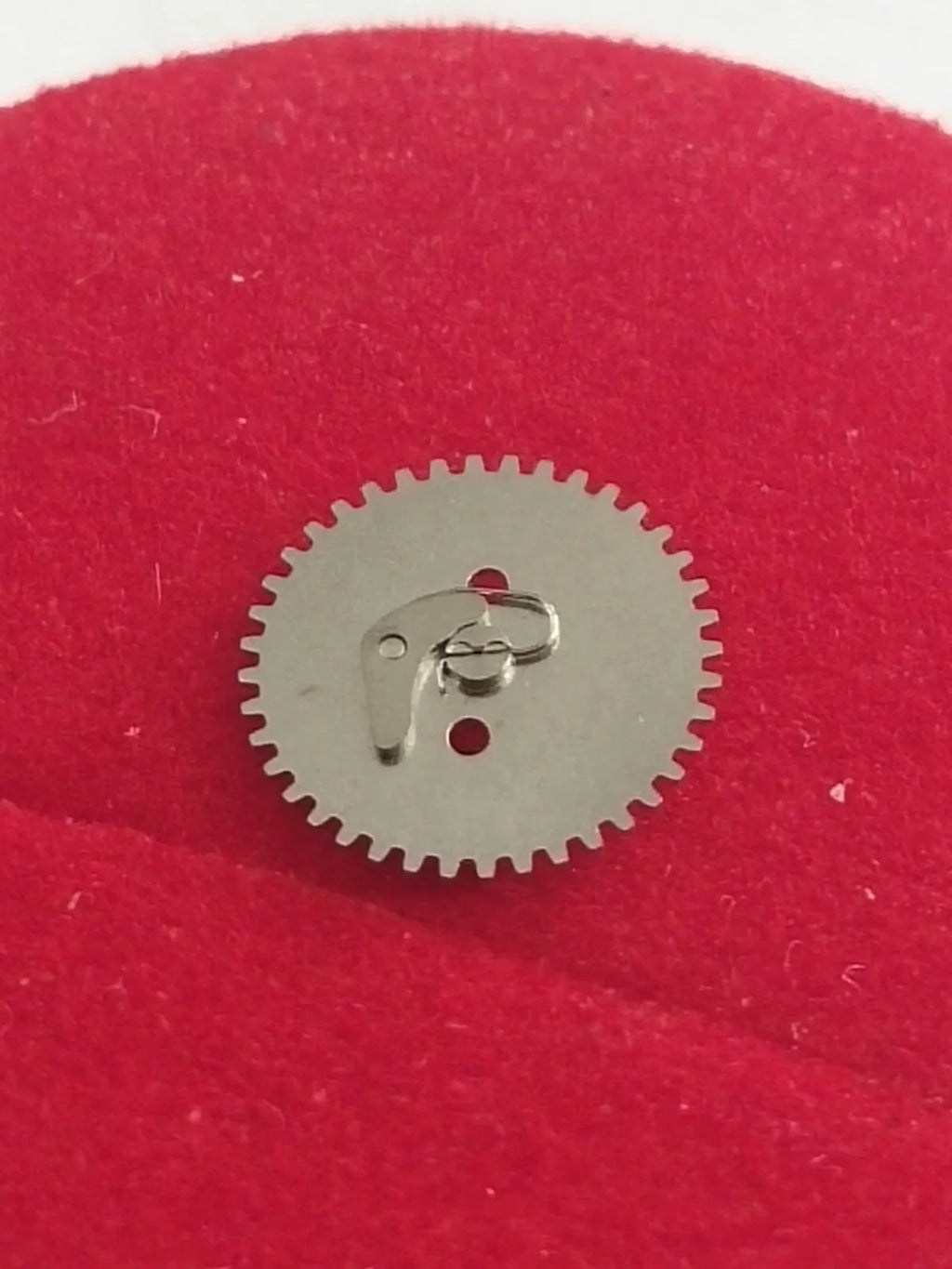 NOS Seiko Date Draiving wheel Parts 802 790 / 1 Pc /Cal. 6602B