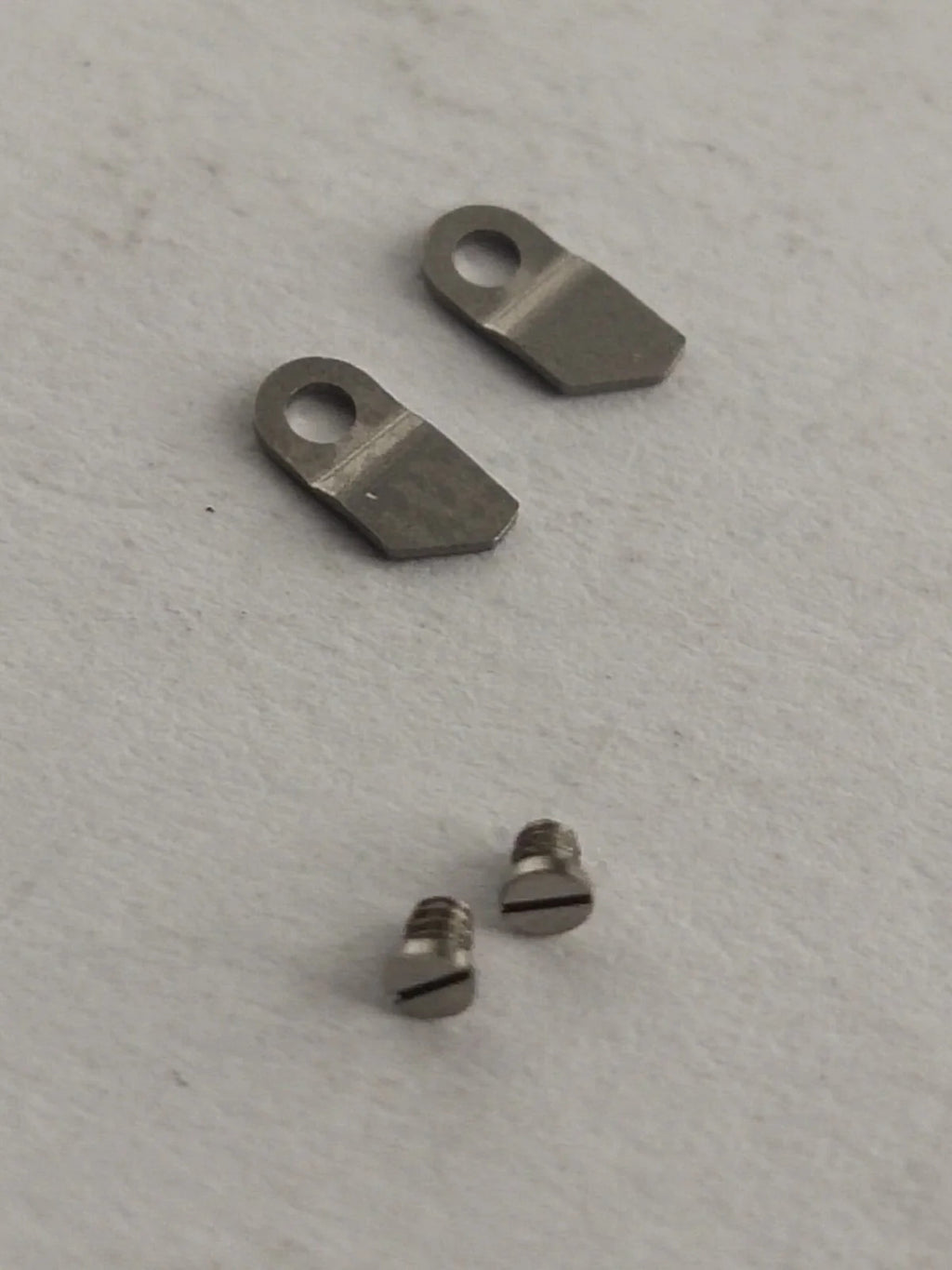 NOS OMEGA Watch Case Clamp with screws /4.4MM×2MM/ Part 1911