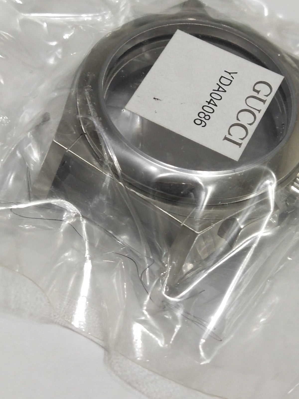 GUCCI Original / Complete Case/ Part No. YDA04086/Factory sealed 