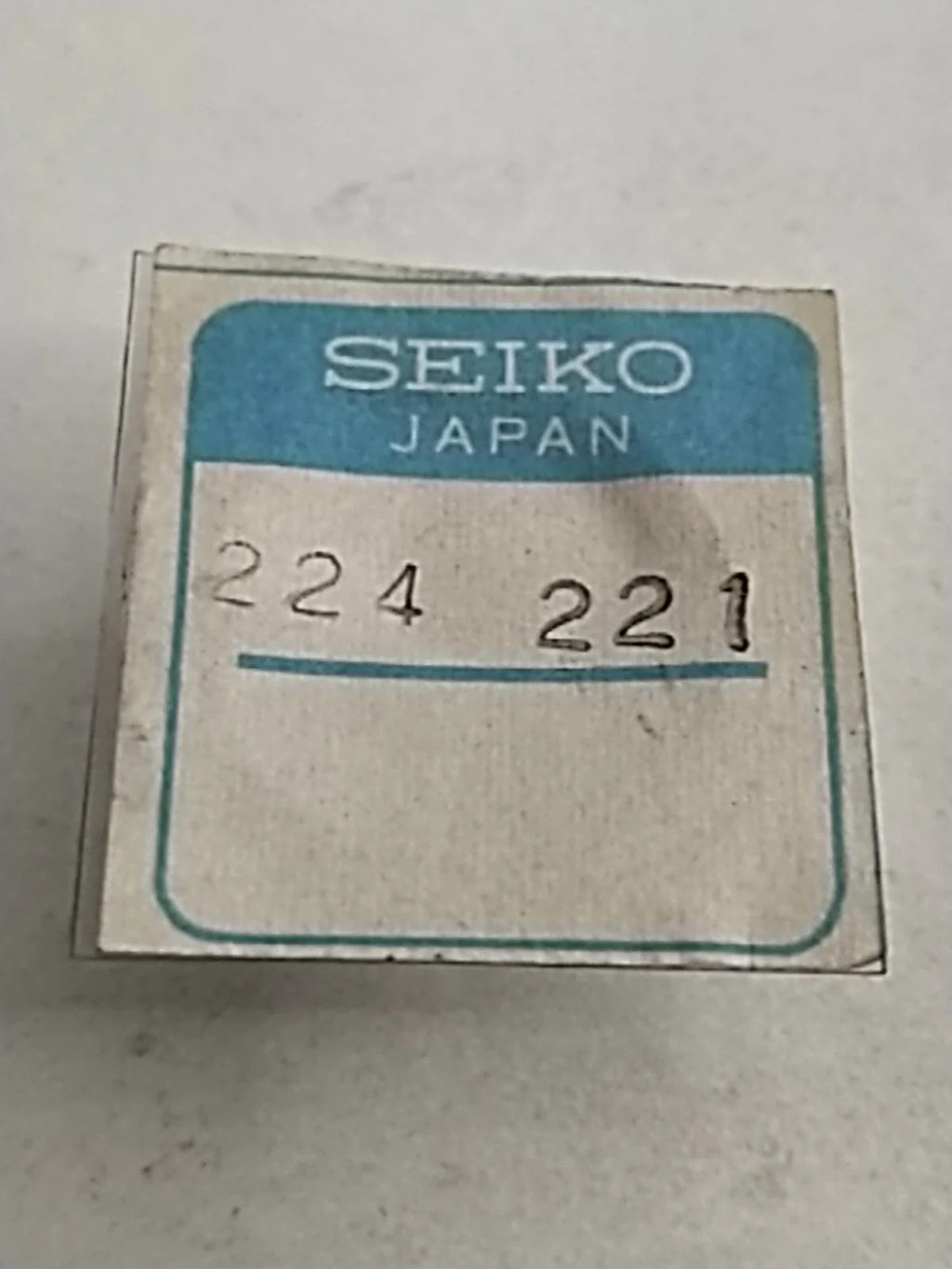 NOS Seiko Part . 224 221 Central wheel and Pinion With Cannon Pinion