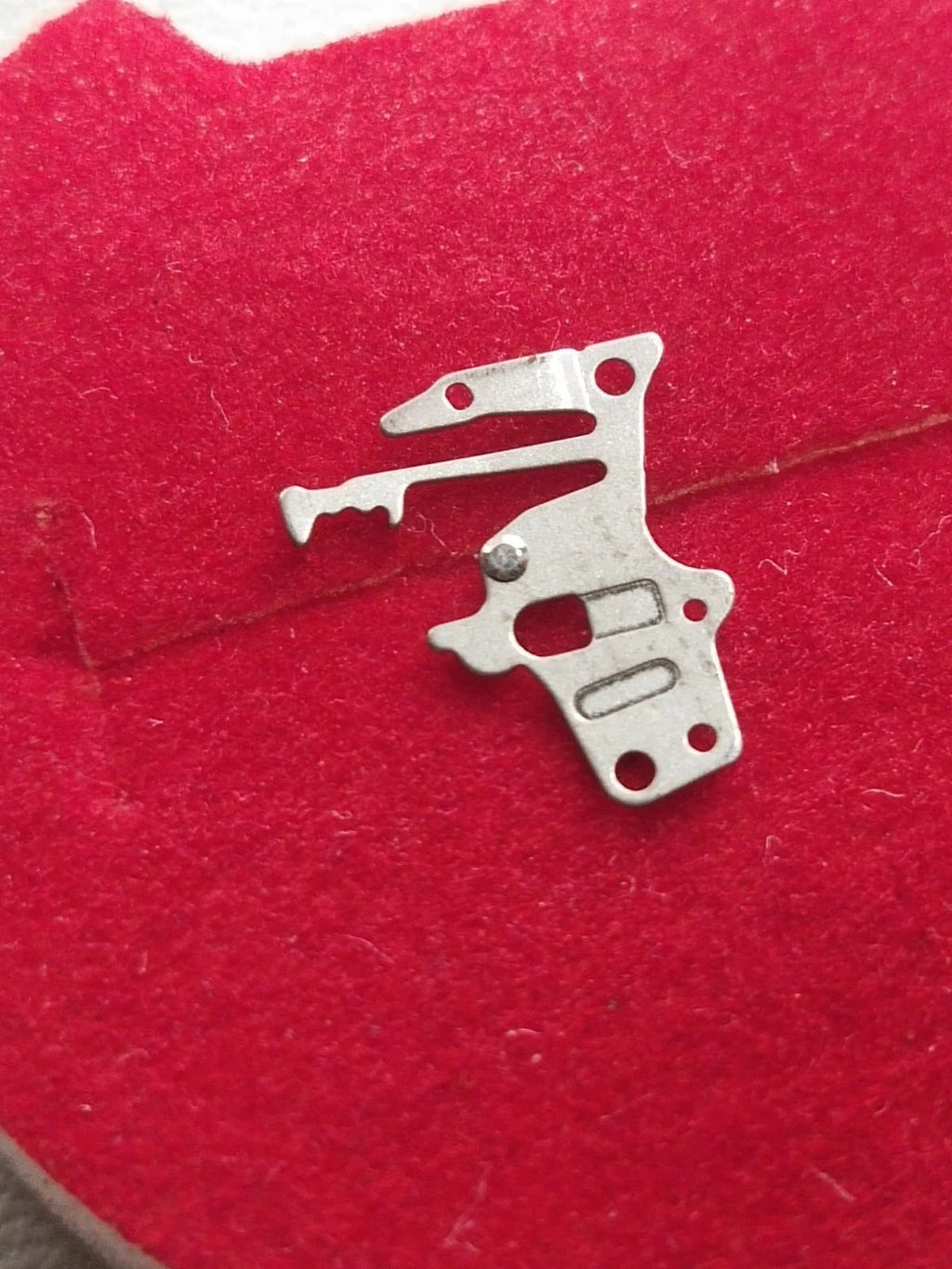 Seiko Part. 386 650 Sitting lever Spring Cal. H357A (1pc